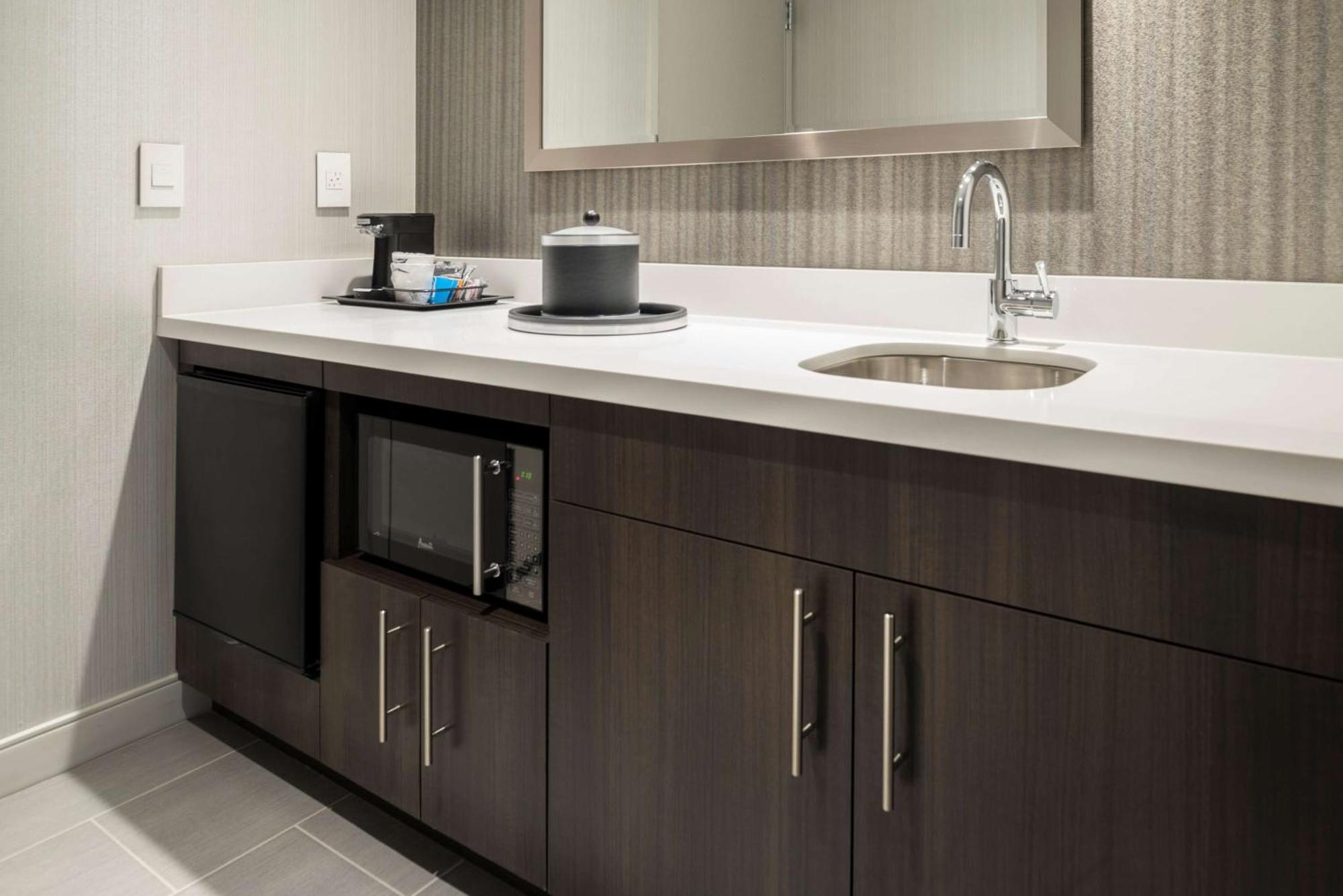 Hampton Inn & Suites Bridgewater, Nj Bagian luar foto